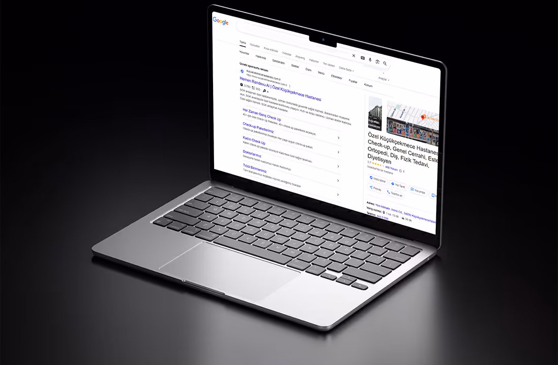 Küçükçekmece Hastanesi'nin Google arama sonuçlarındaki görünümü, dizüstü bilgisayarda